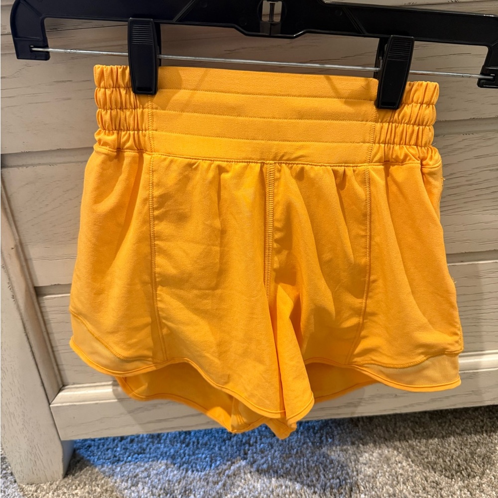 Lululemon Hotty Hot HR 4” Orange Shorts